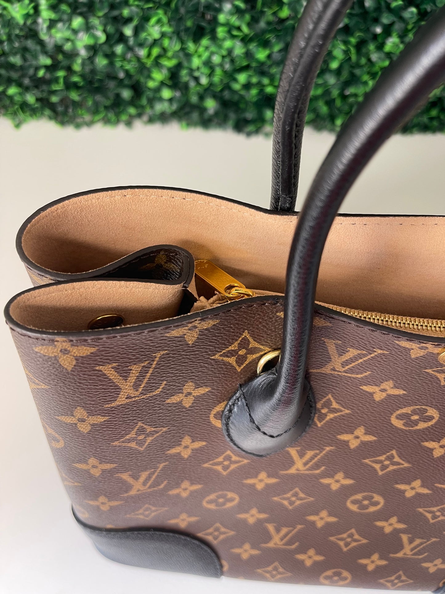 Louis Vuitton Monogram Flandrin