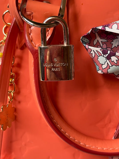 Preowned Louis Vuitton Rose Litchi Vernis Alma PM