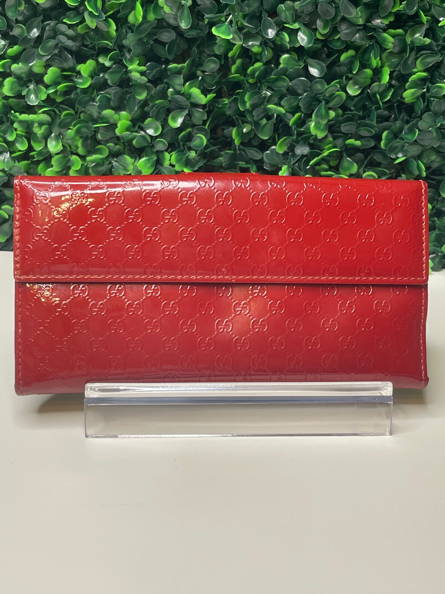 Gucci GG Heart Patent Leather Long Wallet