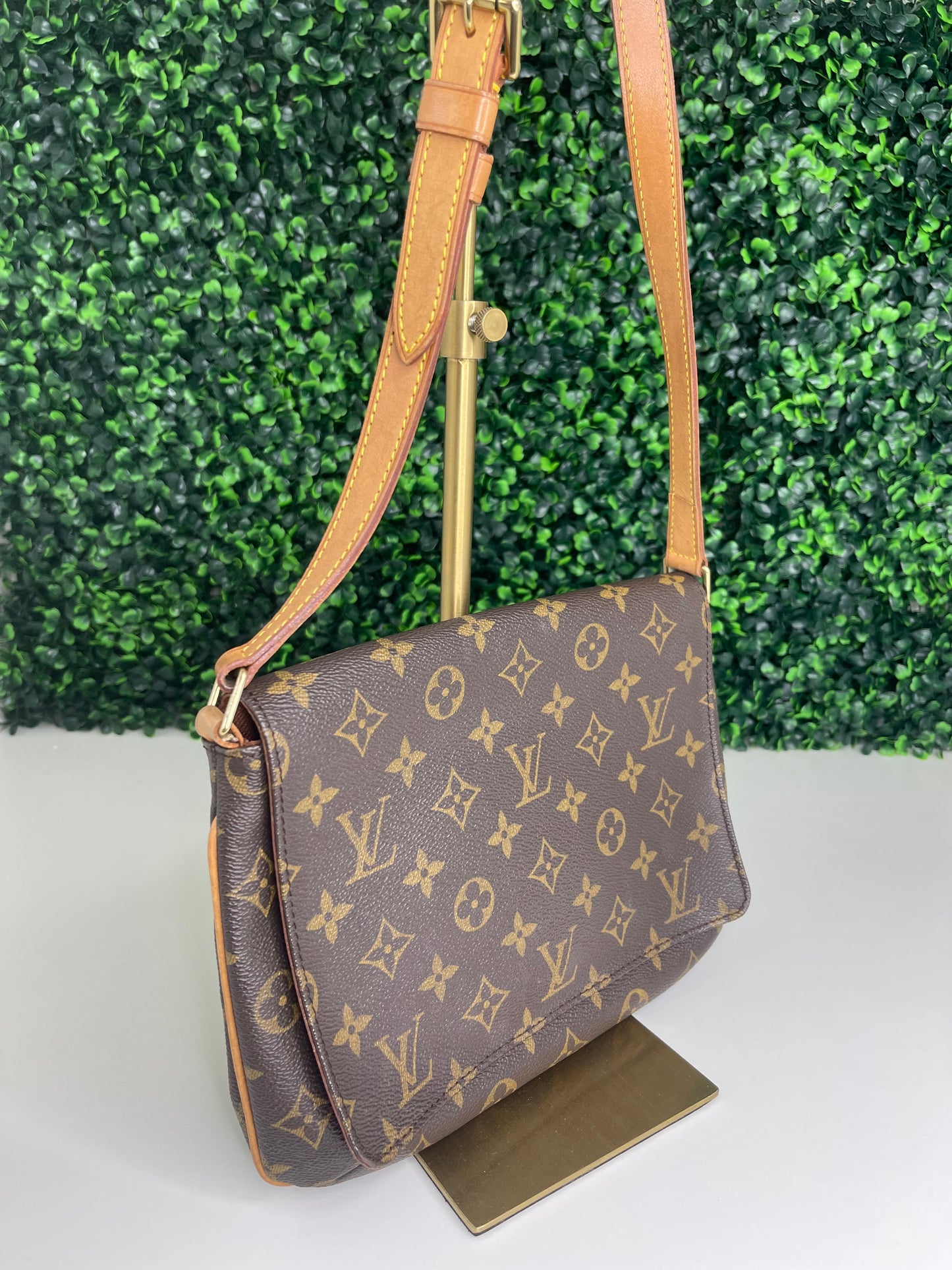 Louis Vuitton Musette Tango Handbag Monogram Canvas