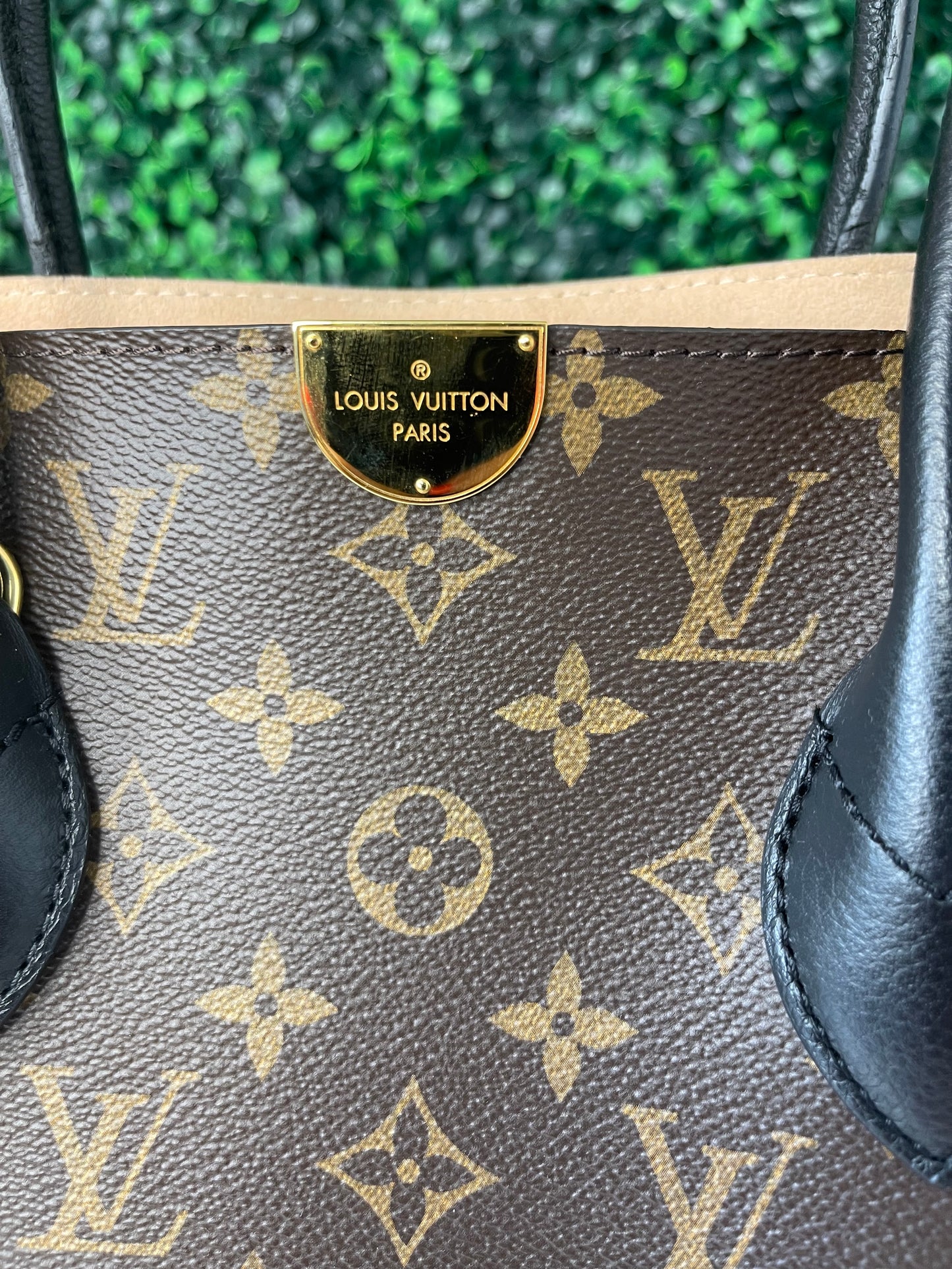 Louis Vuitton Monogram Flandrin