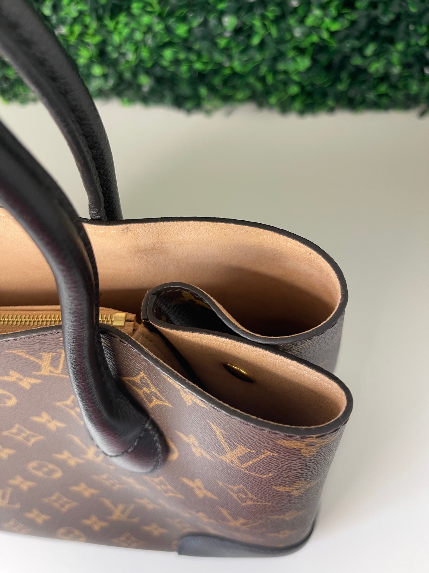 Louis Vuitton Monogram Flandrin