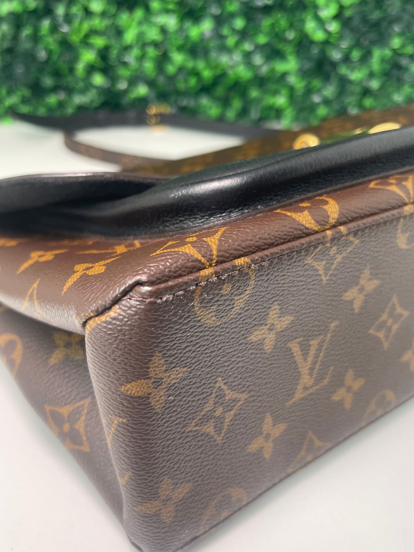 Preowned Louis Vuitton Marignan Black