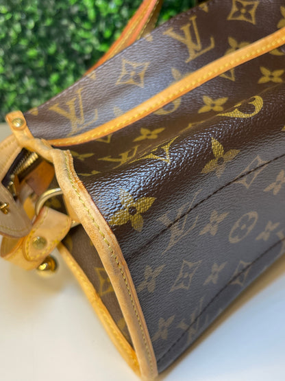 Preowned LV Monogram Popincourt Crossbody