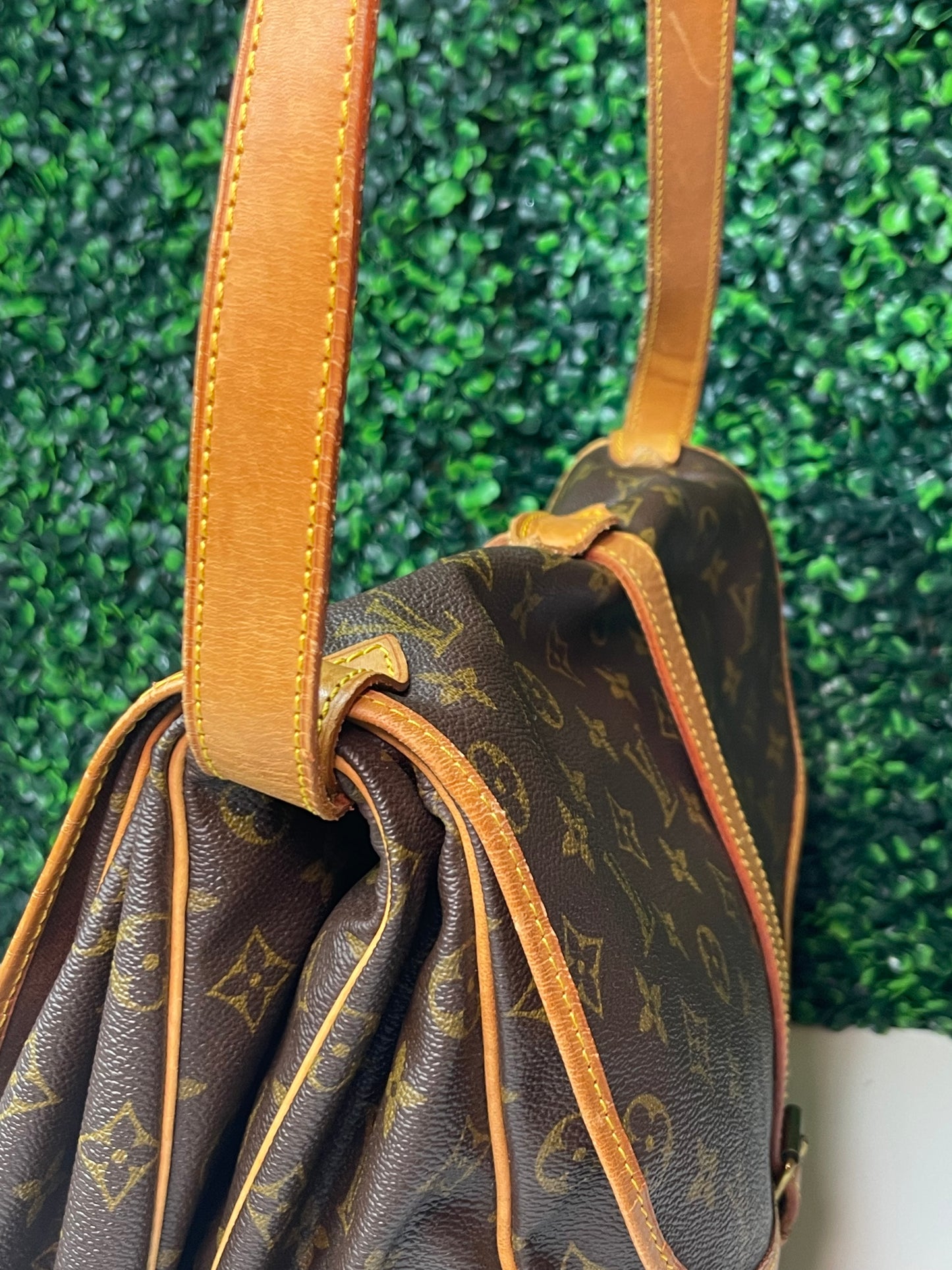 Louis Vuitton Monogram Saumur 35