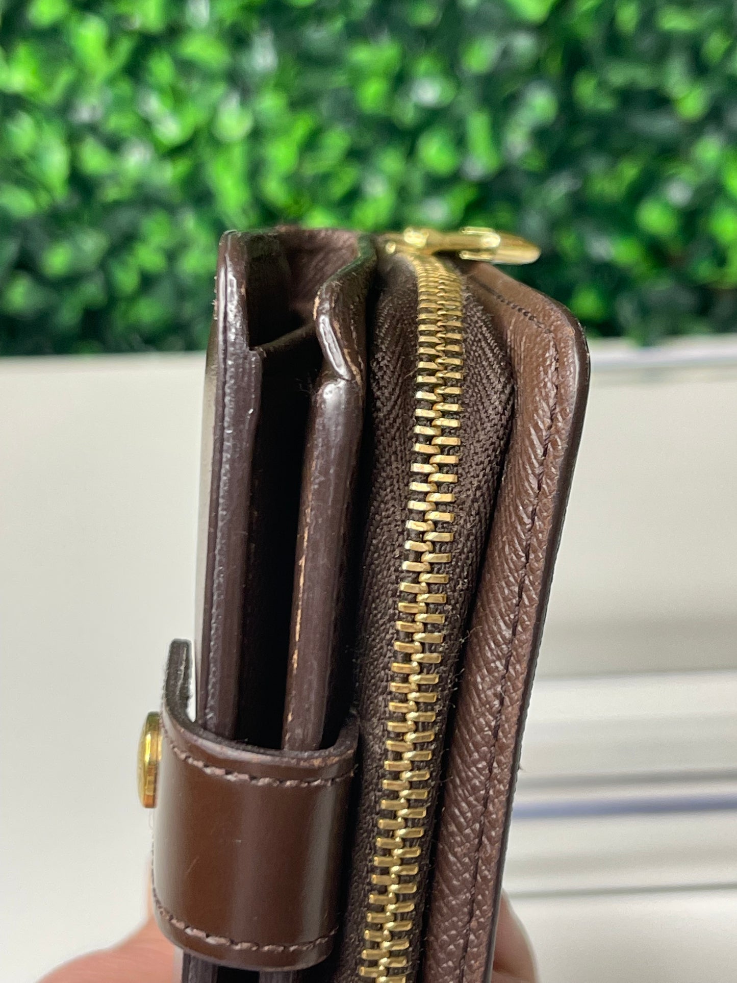 Louis Vuitton Compact Zipper Bifold Wallet Damier Ebene