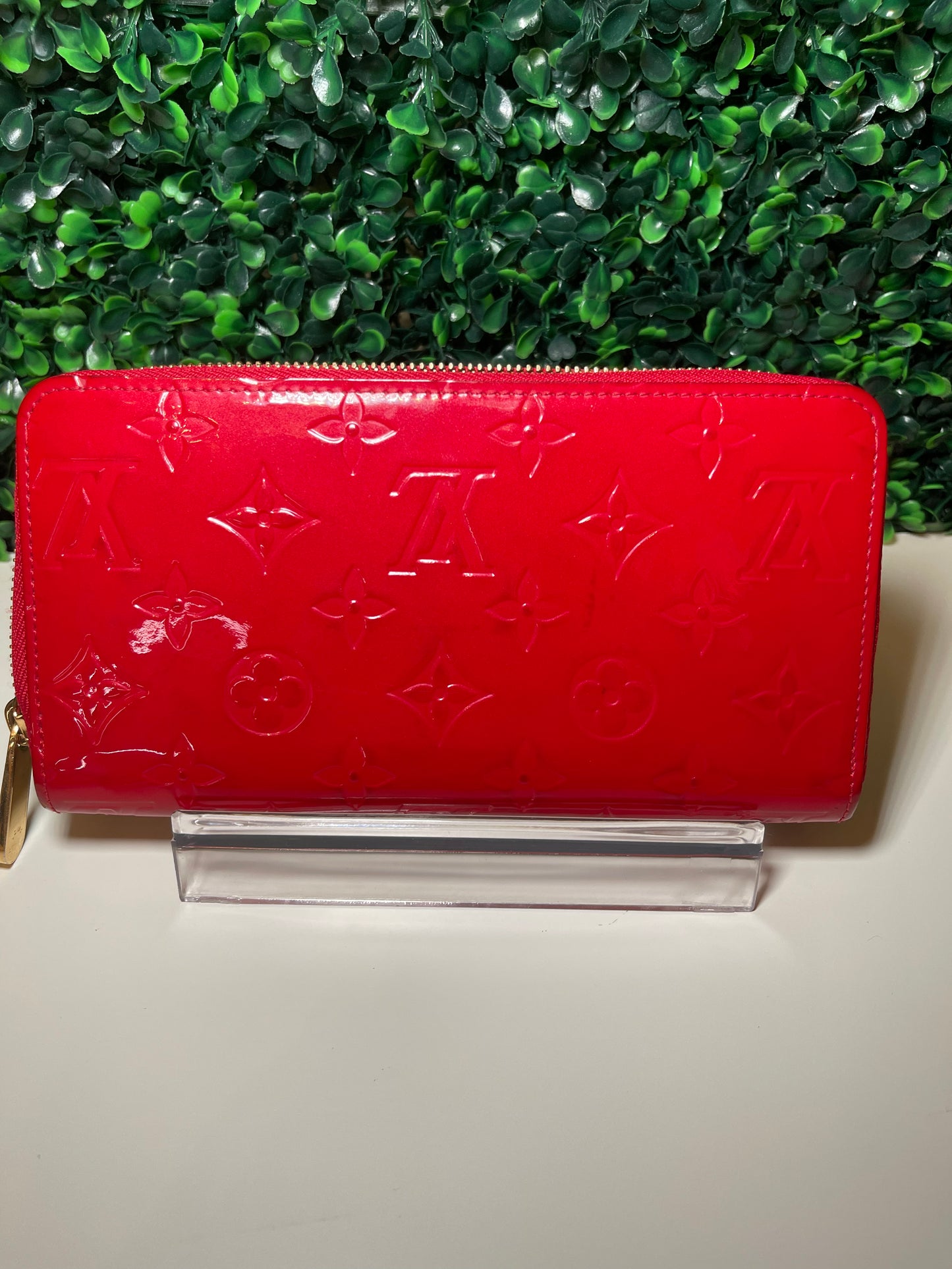 LV Red Vernis Zippy Long Wallet