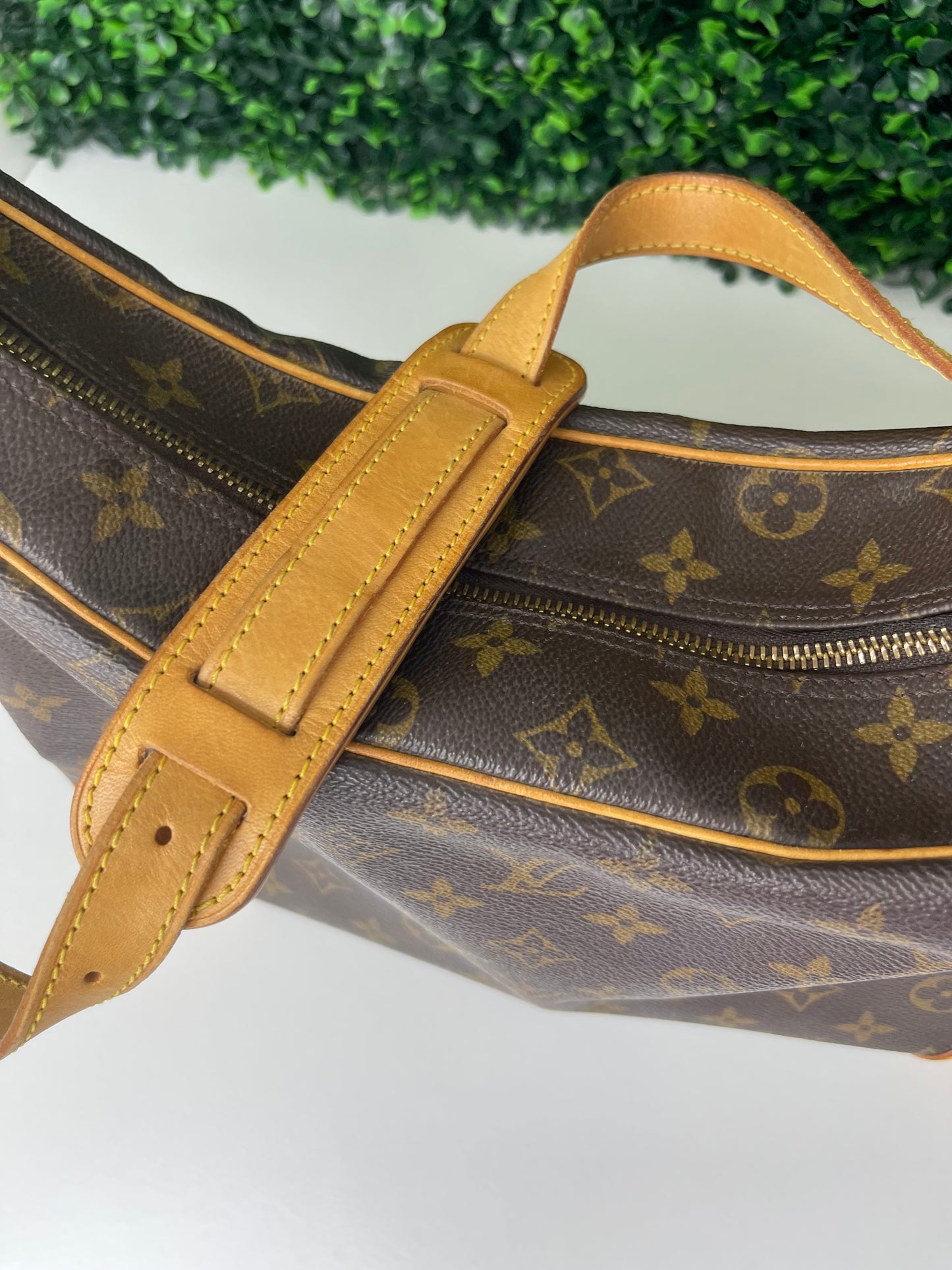 Preowned Louis Vuitton Monogram Boulogne 30 Shoulder Bag