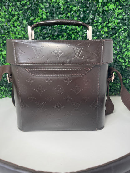 Brown handbag from the backside 