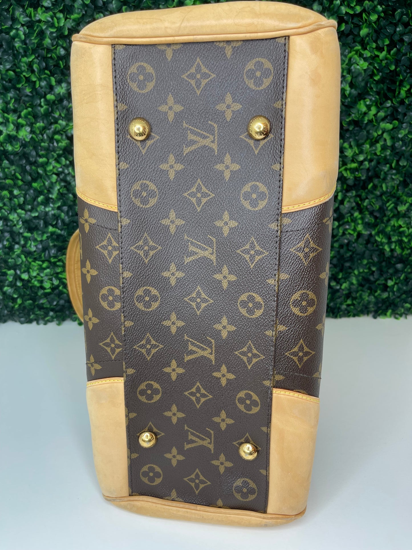 Preowned Louis Vuitton Monogram Beverly GM Handbag