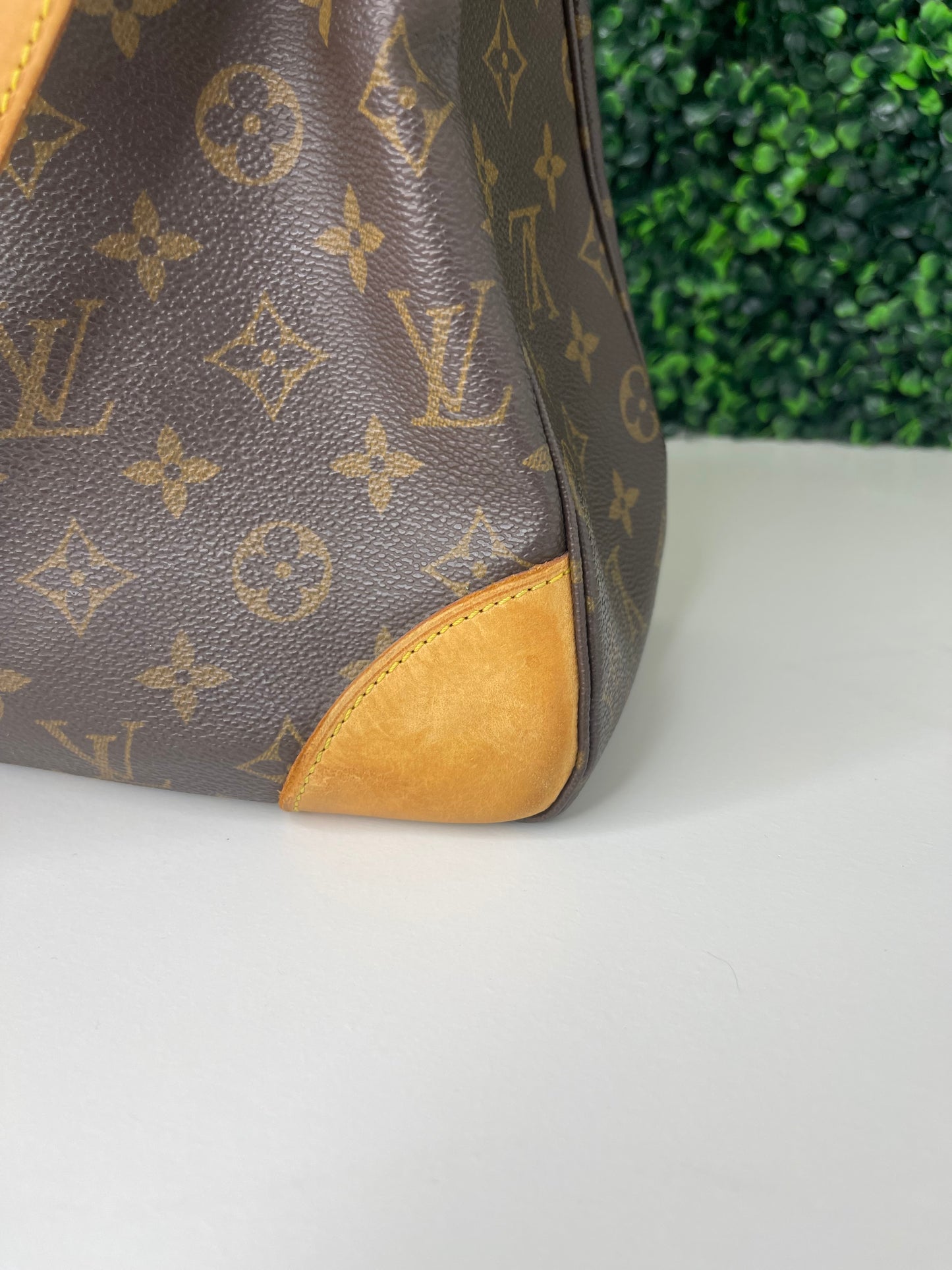 Preowned Louis Vuitton Monogram Boulogne 30 Shoulder Bag