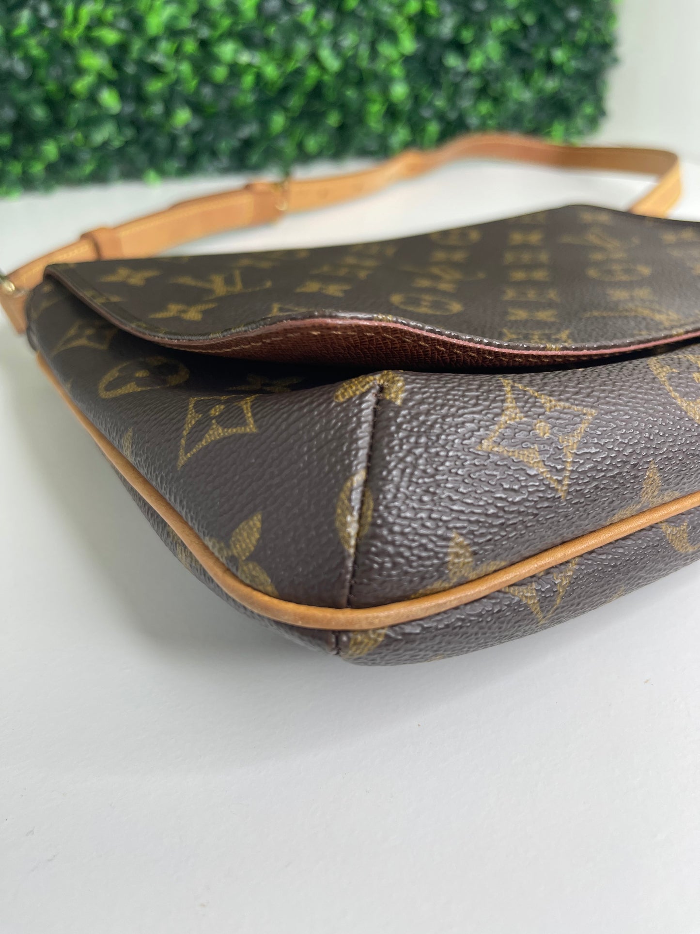 Louis Vuitton Musette Tango Handbag Monogram Canvas