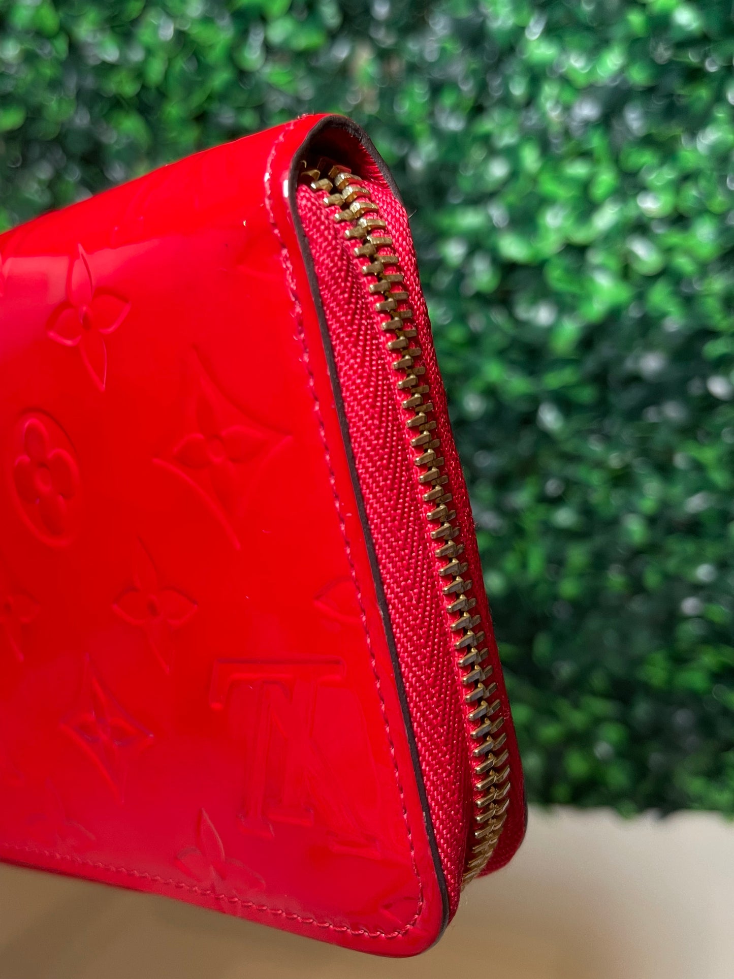 LV Red Vernis Zippy Long Wallet