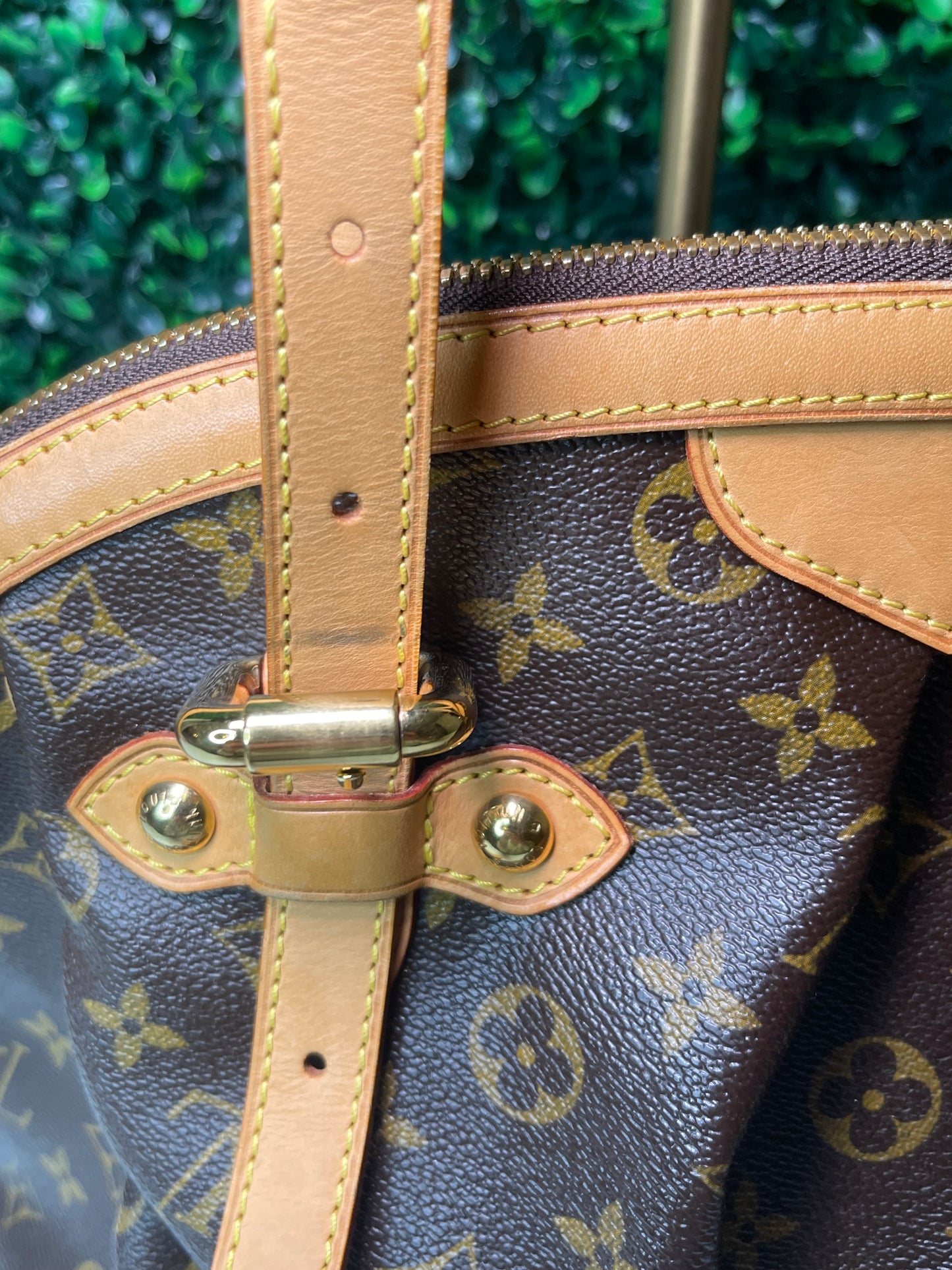 Louis Vuitton Monogram Tivoli GM