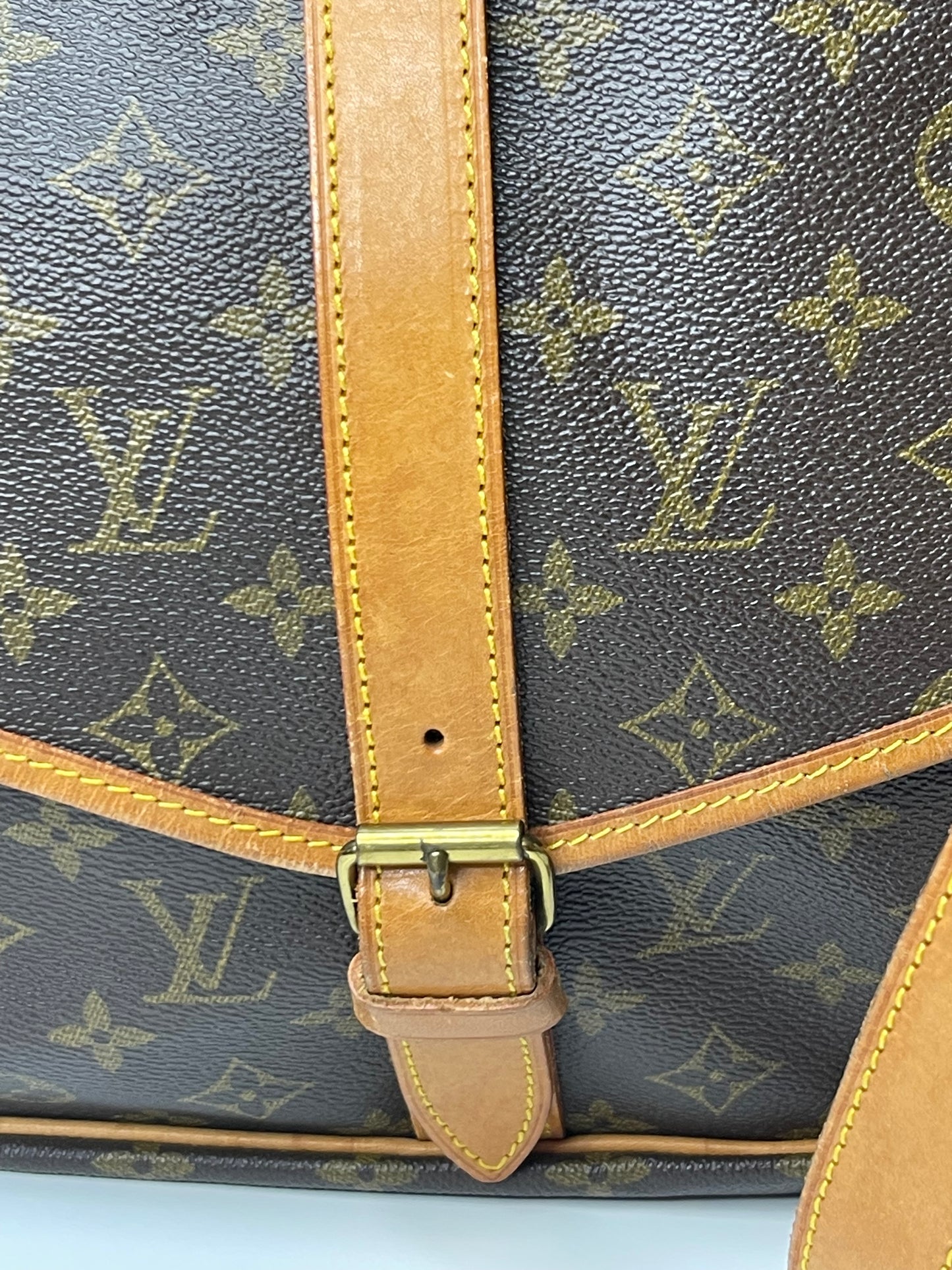 Louis Vuitton Monogram Saumur 35