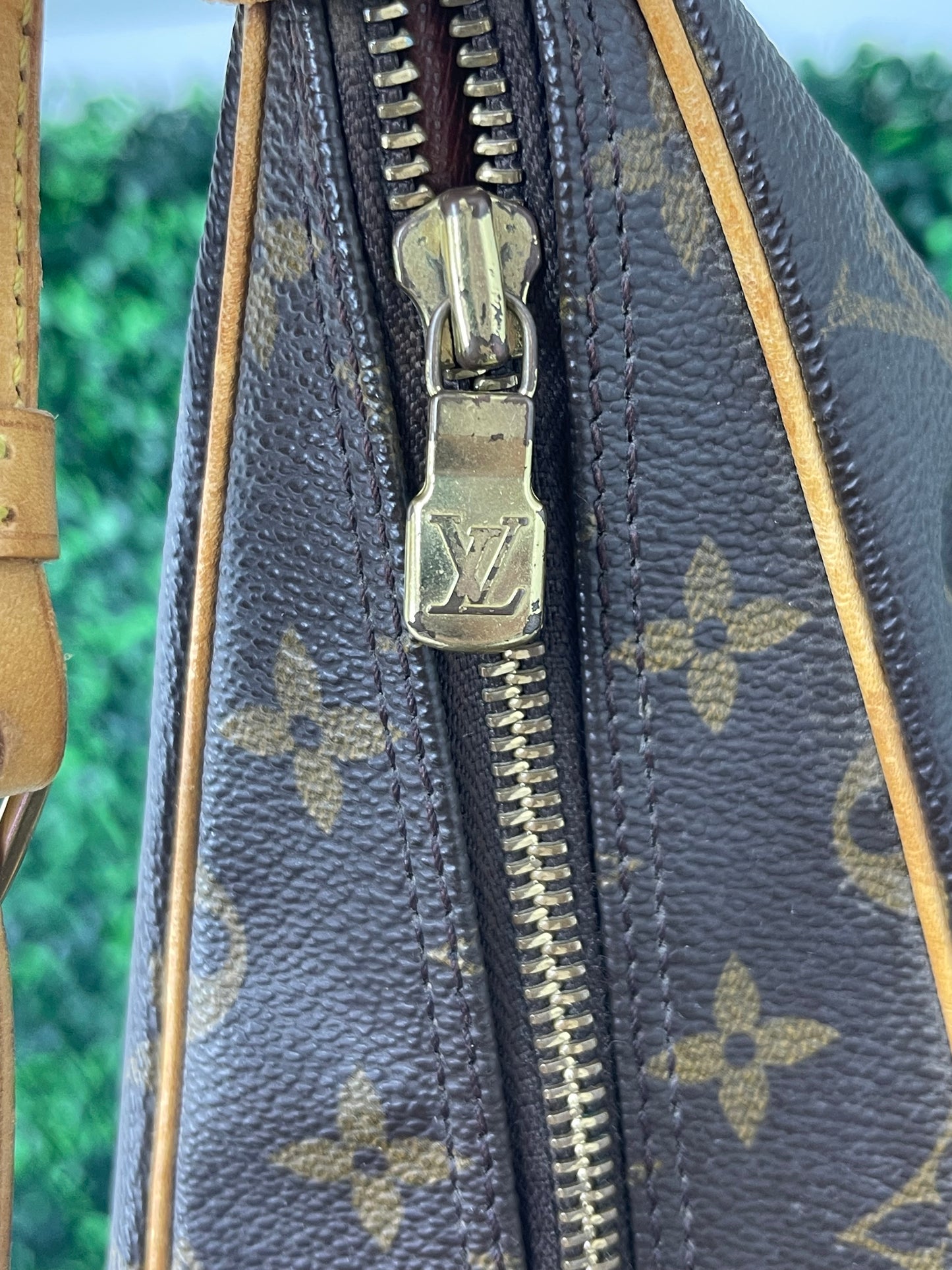 Preowned Louis Vuitton Monogram Boulogne 30 Shoulder Bag