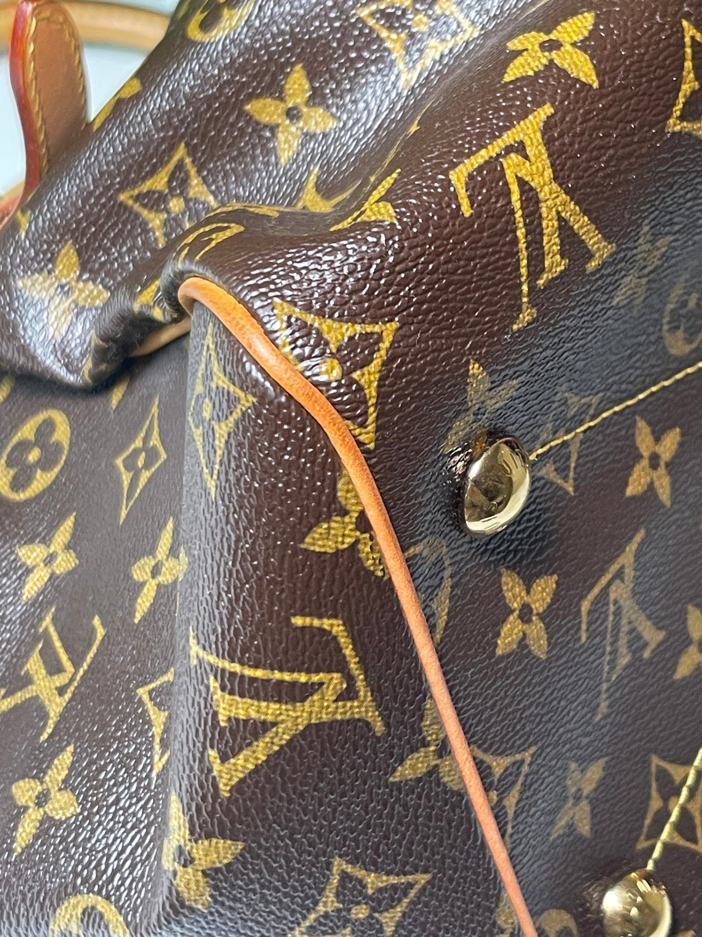 Louis Vuitton Monogram Tivoli GM