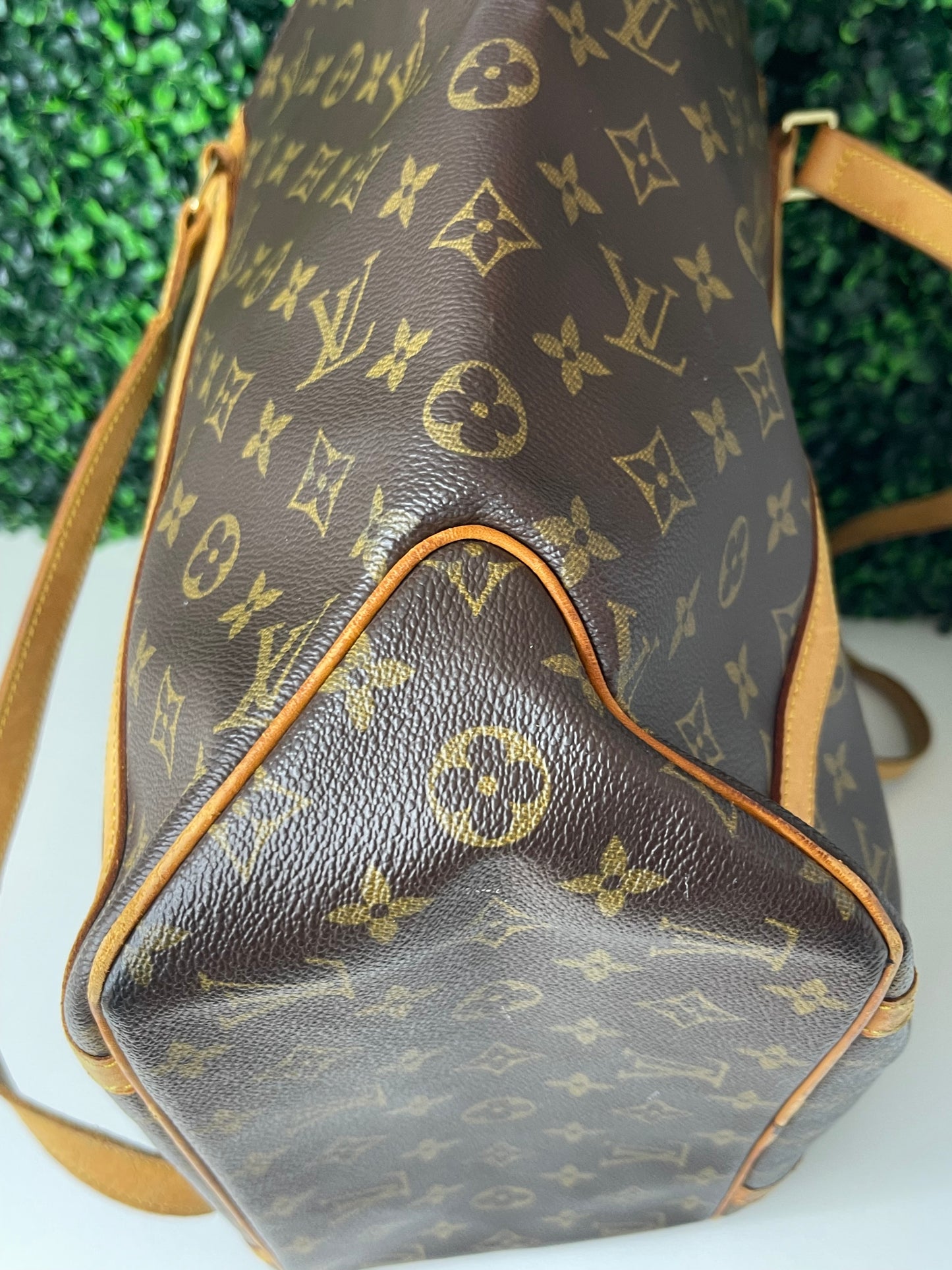 Louis Vuitton Monogram Sac Shopping Tote