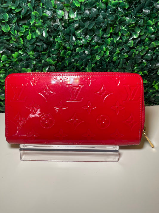 LV Red Vernis Zippy Long Wallet