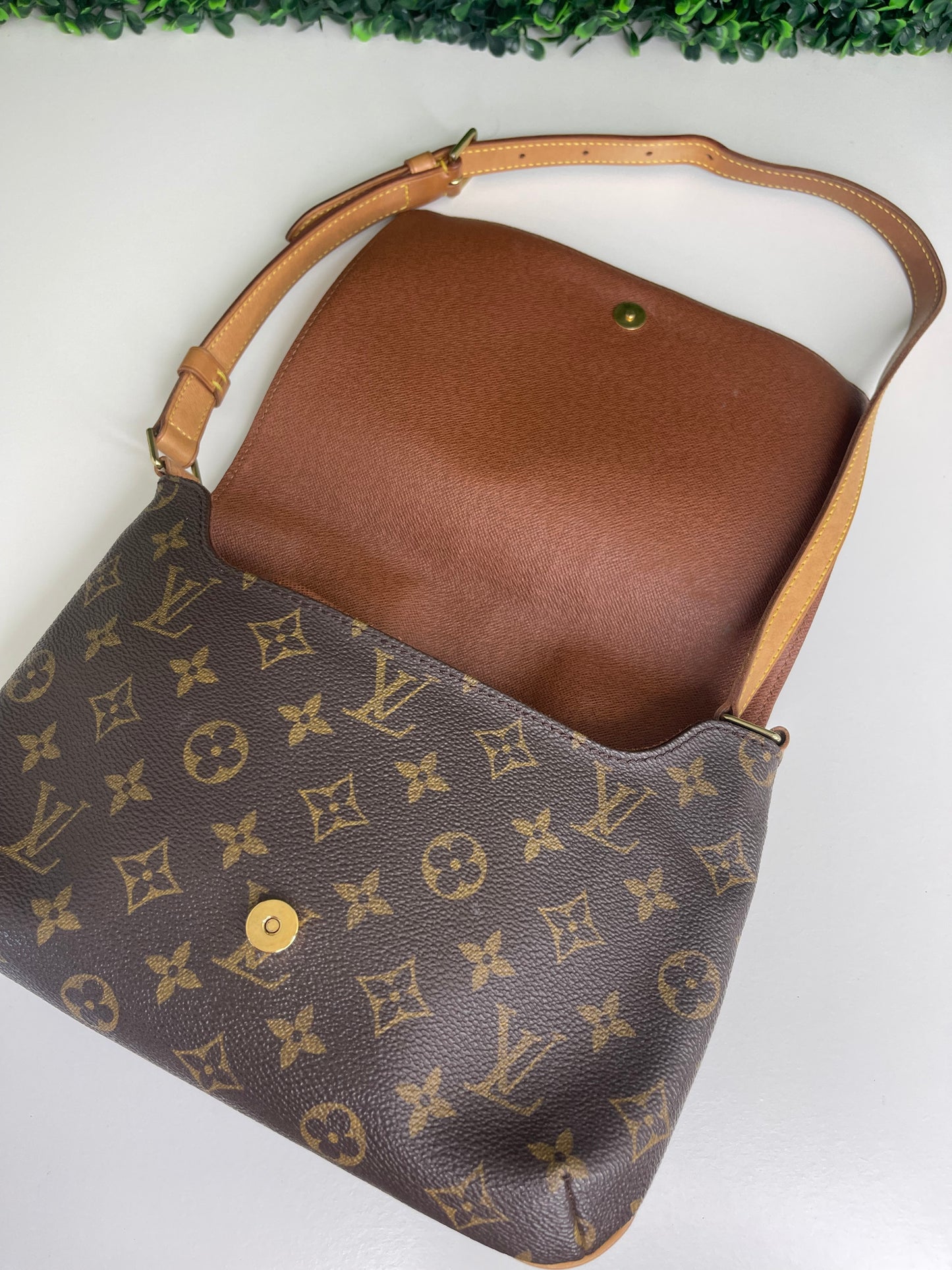 Louis Vuitton Musette Tango Handbag Monogram Canvas