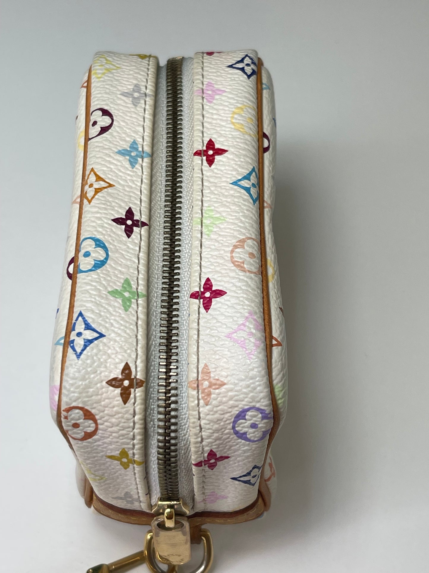 Preowned Louis Vuitton Wapity Multicolor Wristlet Case