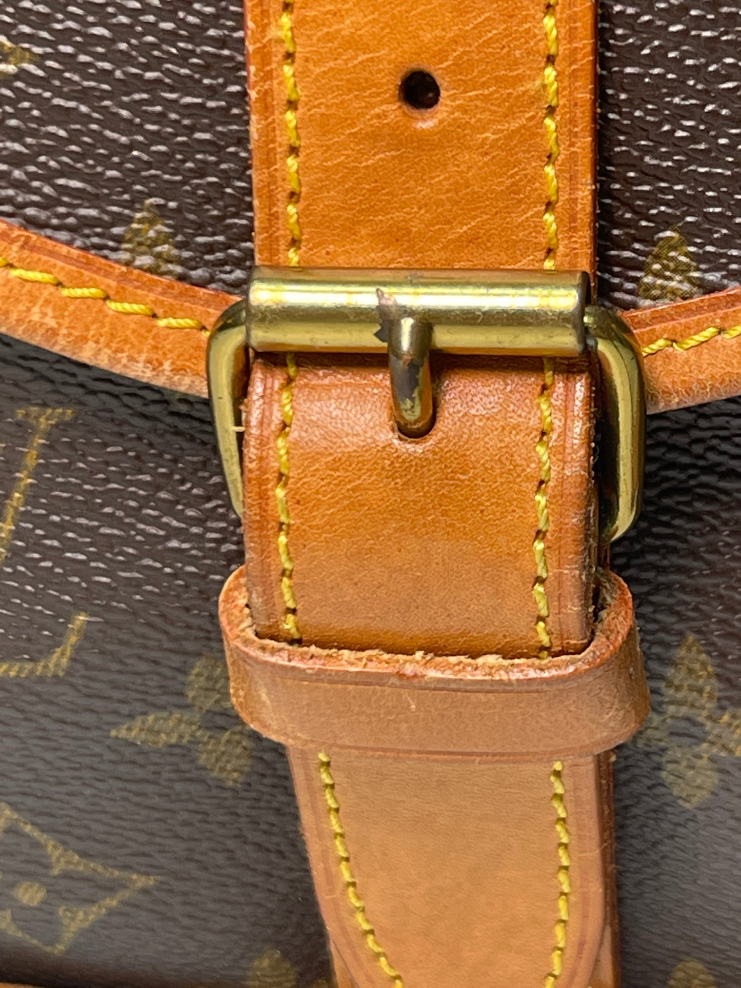 Louis Vuitton Monogram Saumur 35