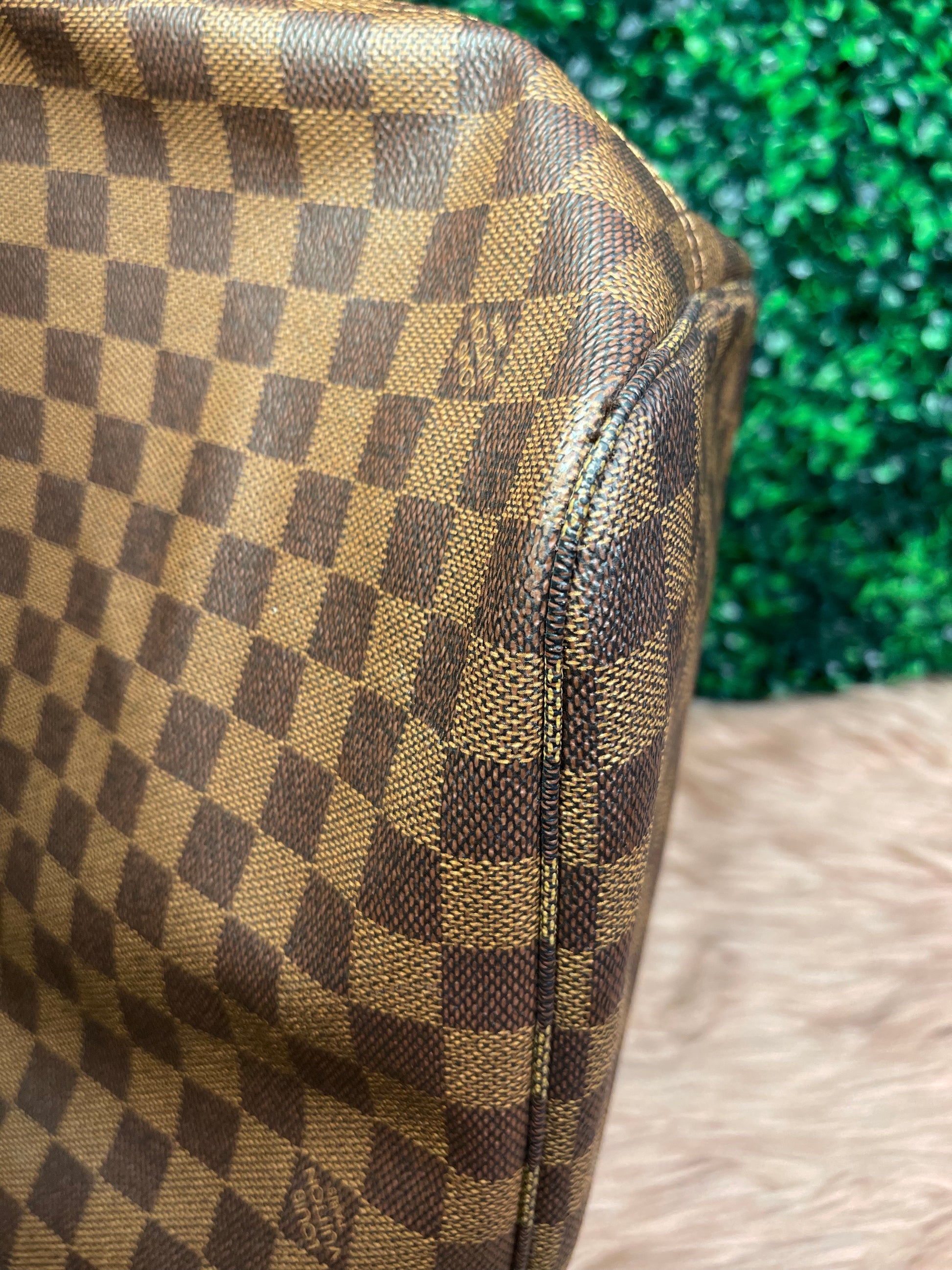Louis Vuitton Louis Vuitton Brown Cowhide Leather Shoulder Strap