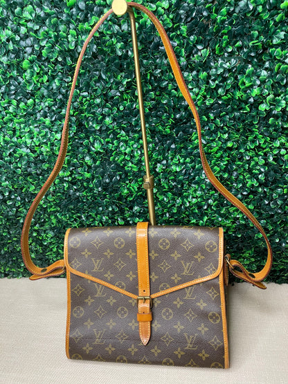 RARE! Louis Vuitton Monogram Portable Serviette Organizer Crossbody
