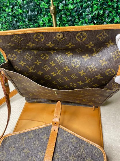 RARE! Louis Vuitton Monogram Portable Serviette Organizer Crossbody