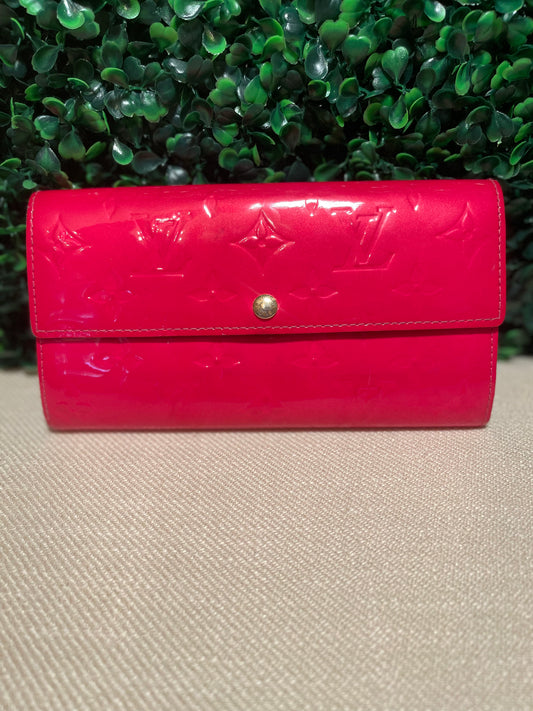 Louis Vuitton Pink Vernis Sarah Long Wallet