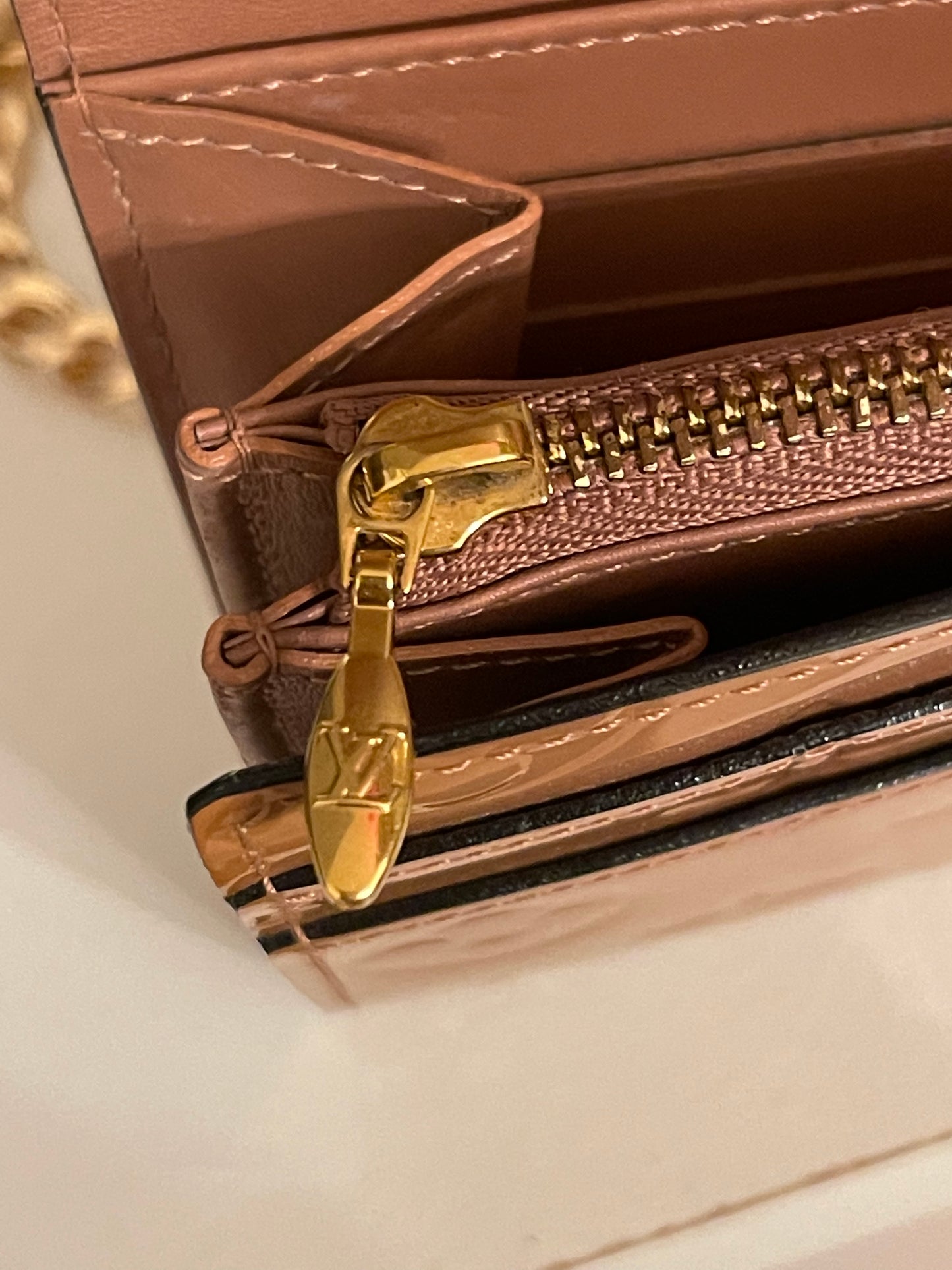 Louis Vuitton Vernis Sarah Long Wallet