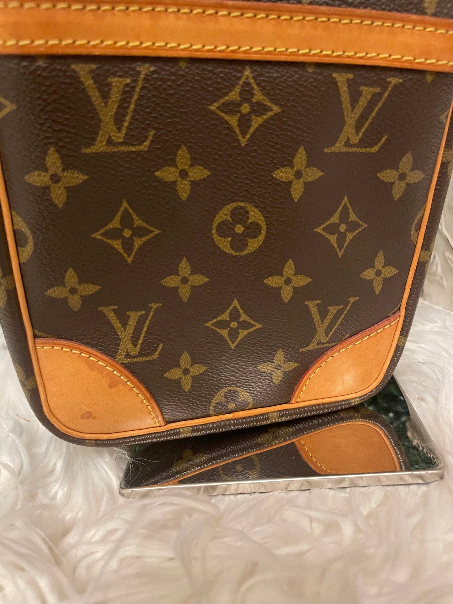 Louis Vuitton Danube Crossbody