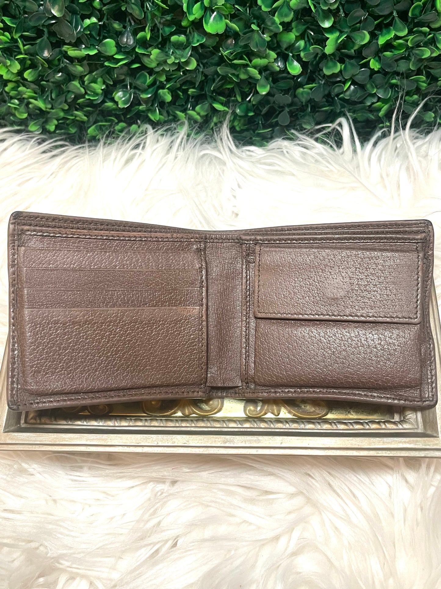 Gucci GG Supreme Bifold Wallet